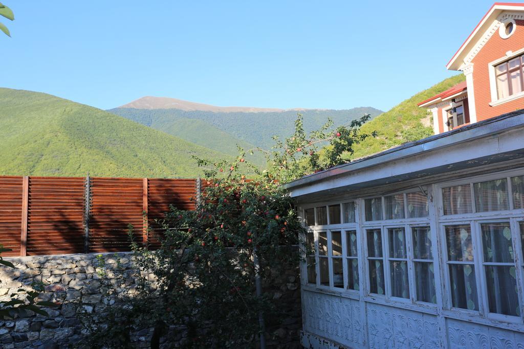 Ilham Mustafa Houses Şǝki Exterior foto